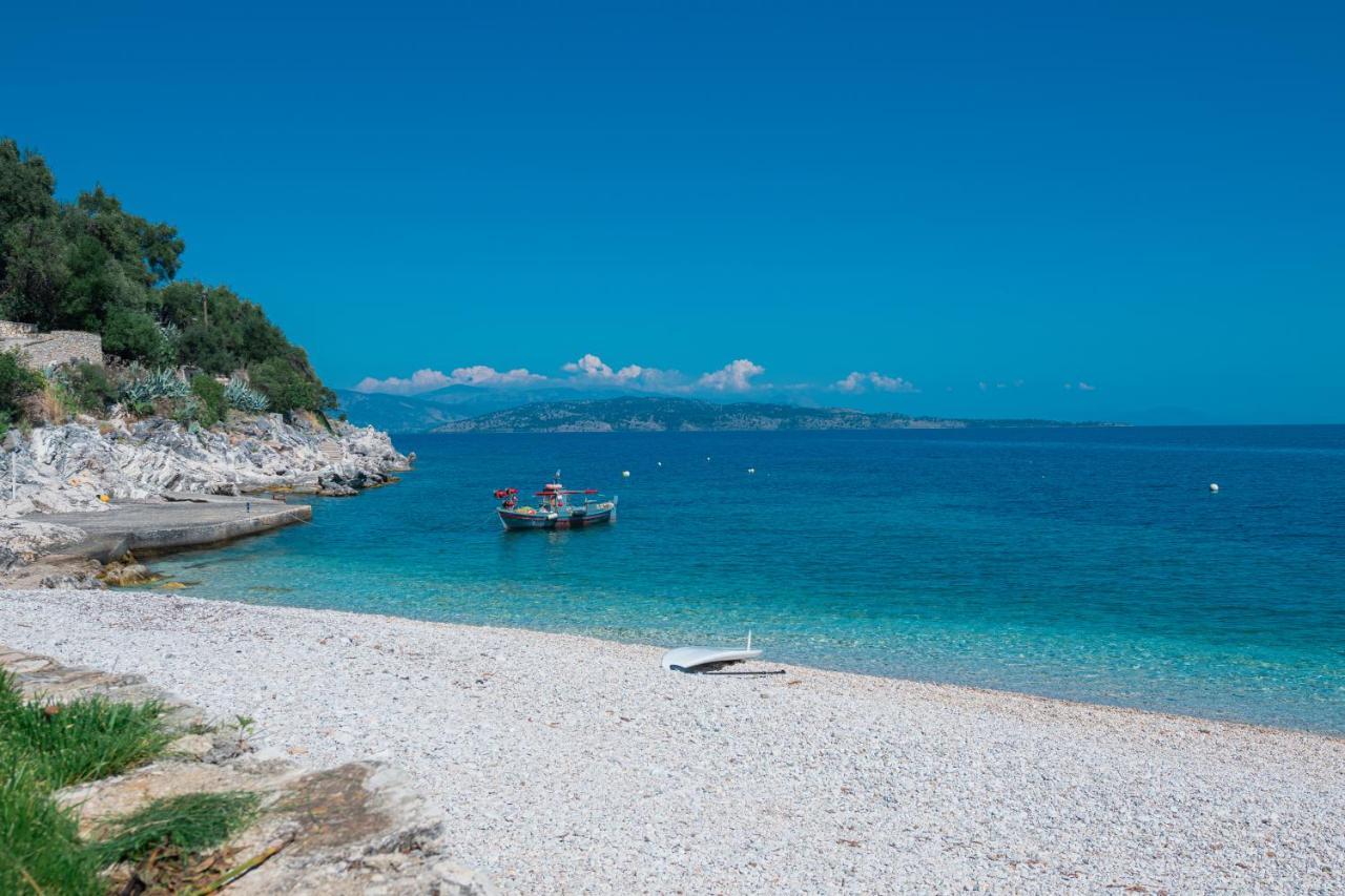 Ismini Kaminaki Beach Ниссаки Экстерьер фото